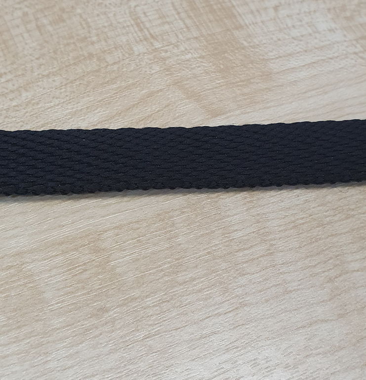 Шнур плоский полиэфирный 15 мм черный 100 м 1