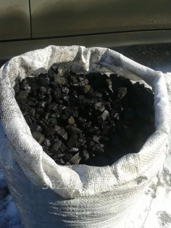 Купить уголь в новосибирске с доставкой. Уголь антрацит в мешках. Уголь в мешках Кузбасс 2000т. Уголь каменный ДПК В мешках. Уголь каменный марки ДПК.