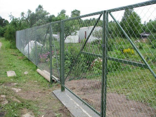 Забор из сварной сетки с полимерным покрытием