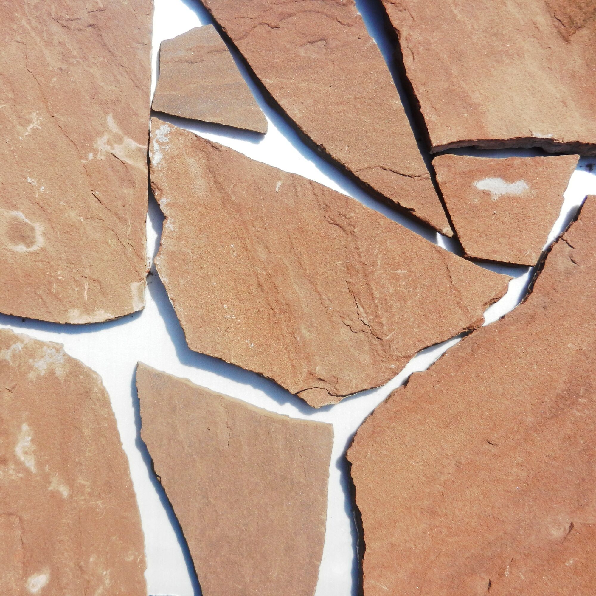 Камень для дорожек песчаник красный (светлый шоколад) 2,0-3,0 см