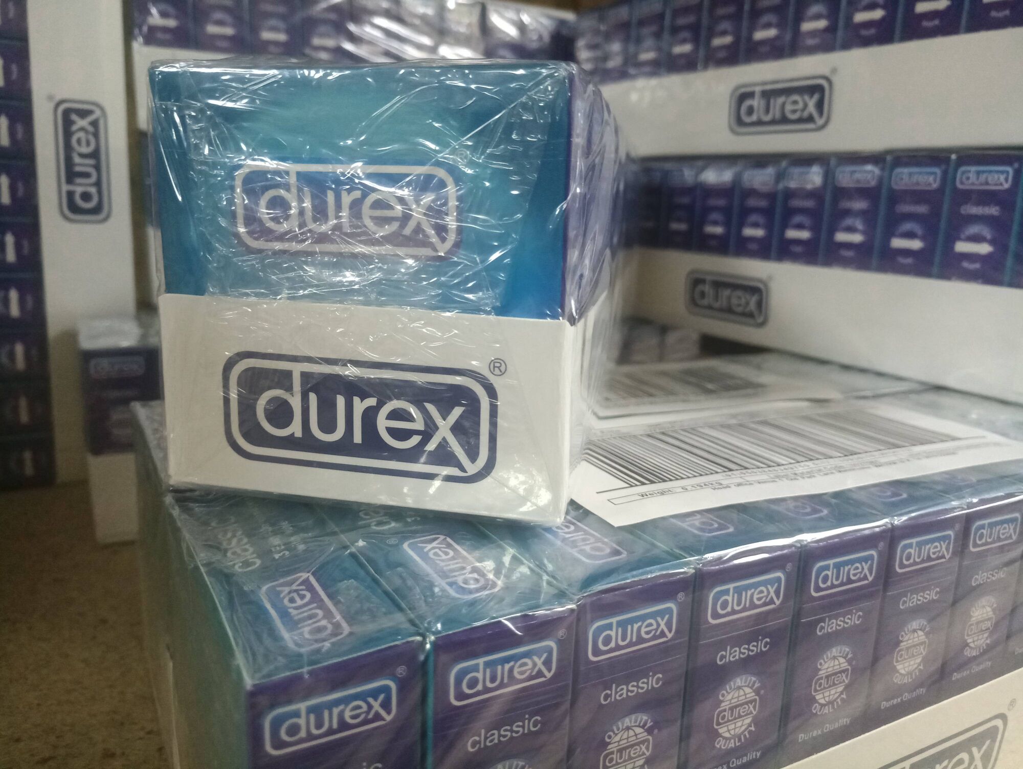 Презервативы Durex синий