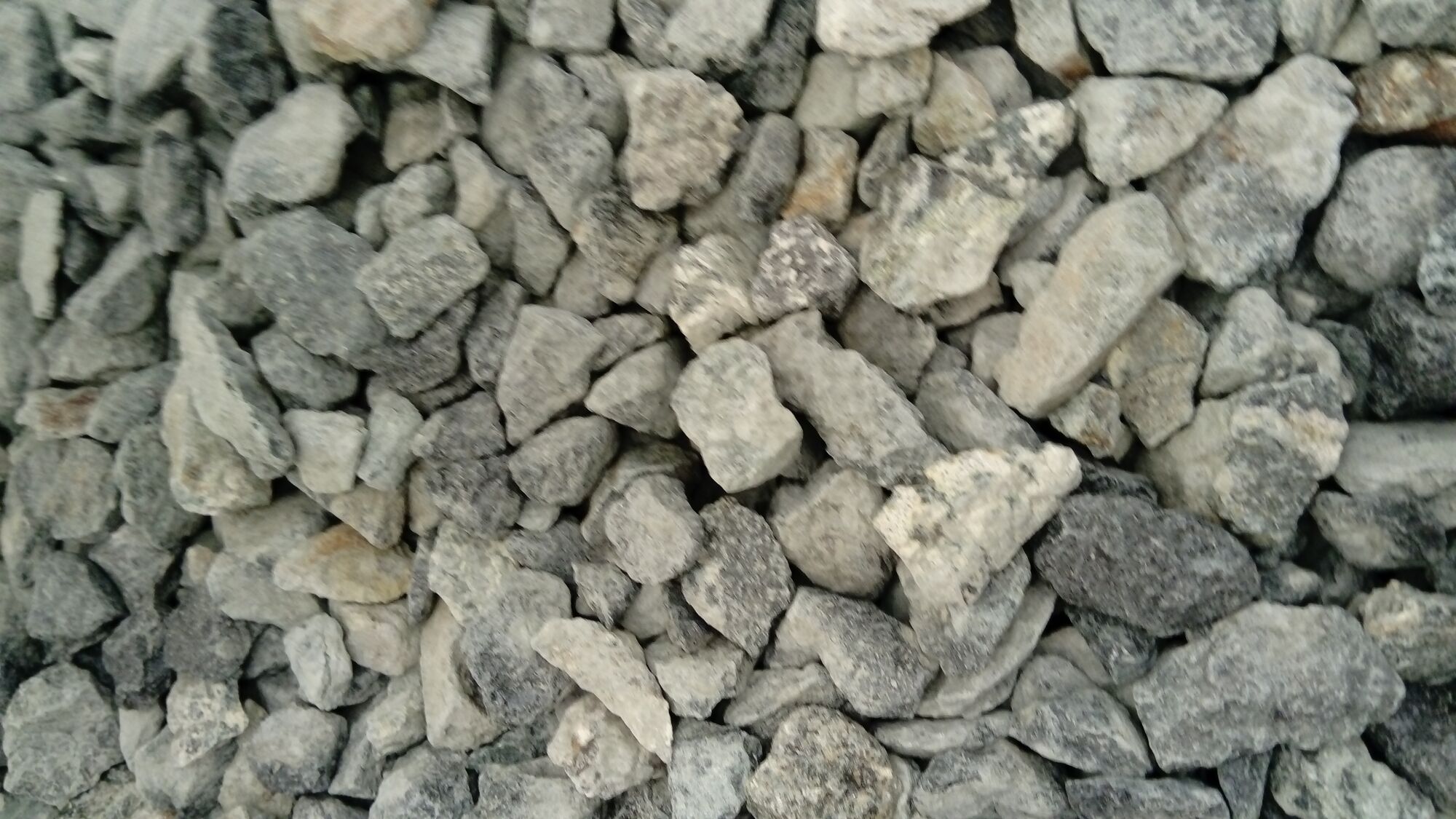 Змеевик камень, щебень фракция 20-40 мм