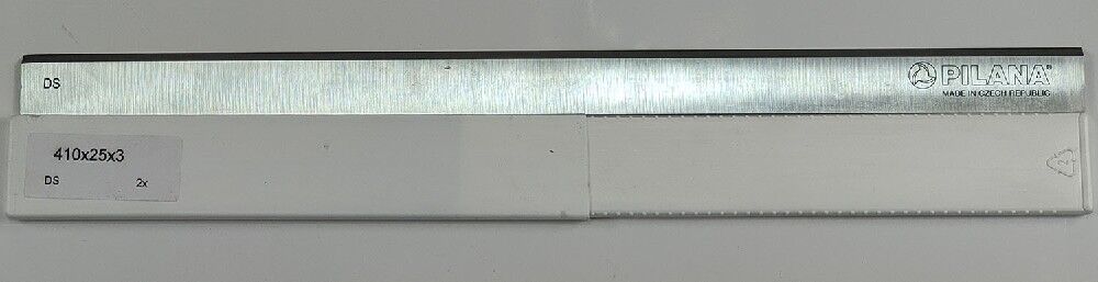 Нож строгальный "Pilana" DS 410х25х3 Чехия