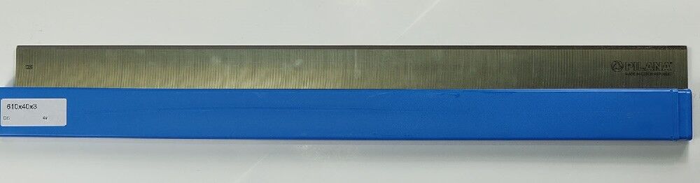 Нож строгальный "Pilana" DS 610х40х3 Чехия