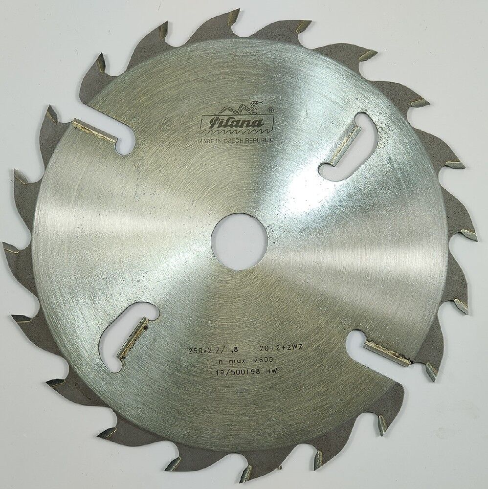 Пила дисковая Pilana 250x2.7/1.8x30 z20+4 94 WZ-EFFE с подрезными ножами Чехия