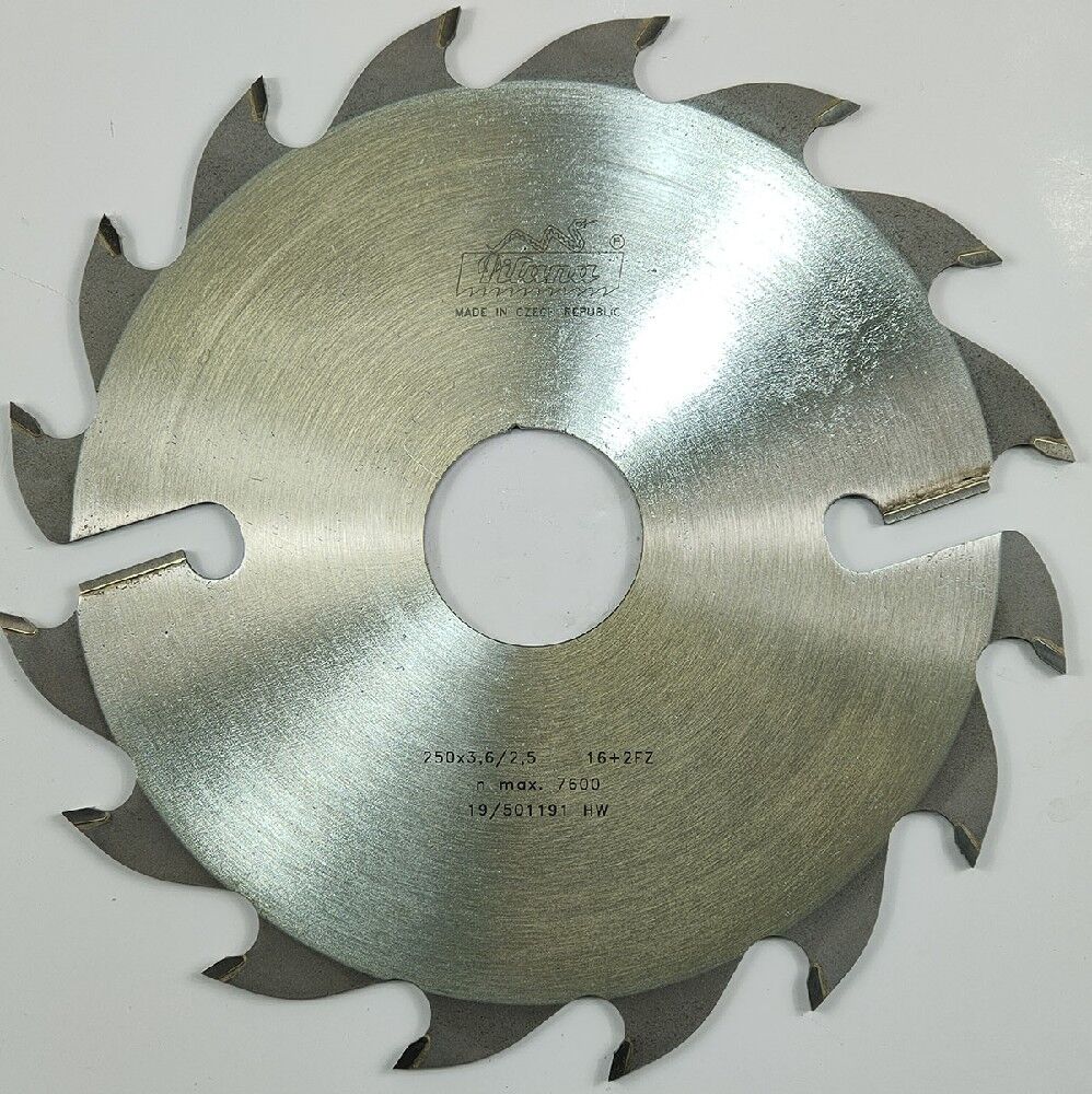 Пила дисковая Pilana 250x3.6/2.5x50 z16+2 94 FZ с подрезными ножами Чехия
