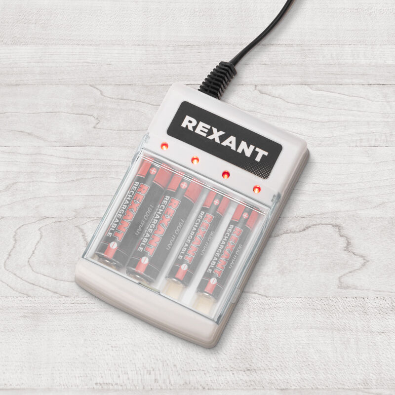 Зарядное устройство PC-05 для аккумуляторов типа АА/ААА "Rexant" 2