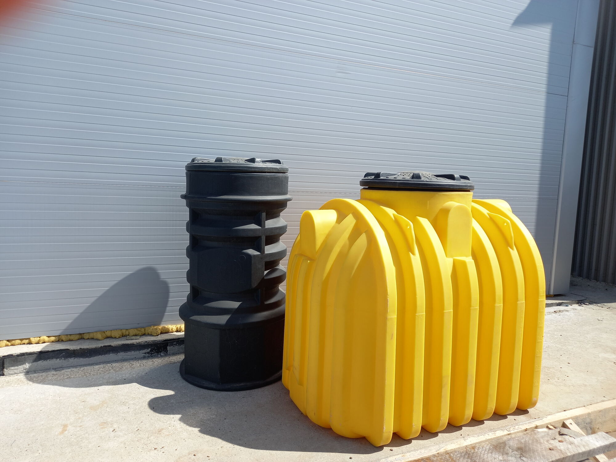 Емкость подземная пластиковая накопительная усиленная 1000 литров для канализации под септик