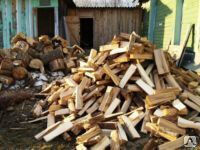 Смесь дров (береза, осина, ольха) с доставкой по Ленинградской области